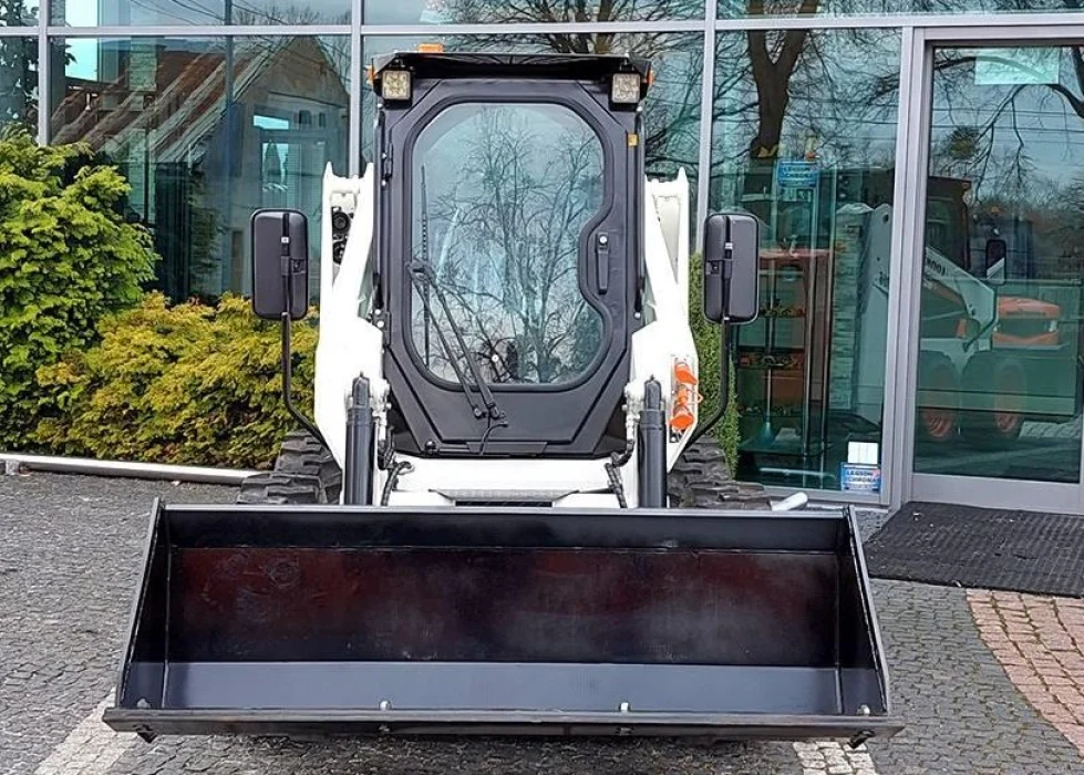 Lonking-860kg-Payload-Skid-Steer-Loader-Cdm308-with-Ku-Bota-Engine (2)
